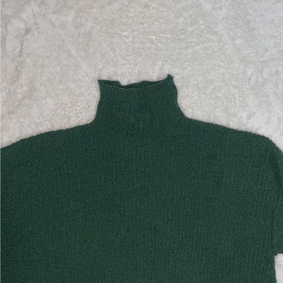 Aerie Mock Neck Green Sweater - Picture 8 of 13
